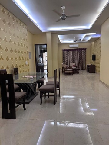 Living Room in 2 BHK Builder Floor at SS Southend Floors, South City 2 – for Rent