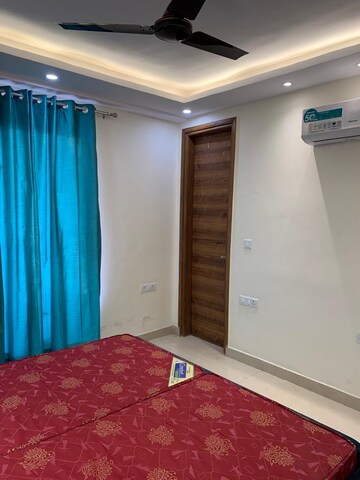 Bedroom in 4 BHK Builder Floor at Uppal Southend, Sector 49 – for Rent