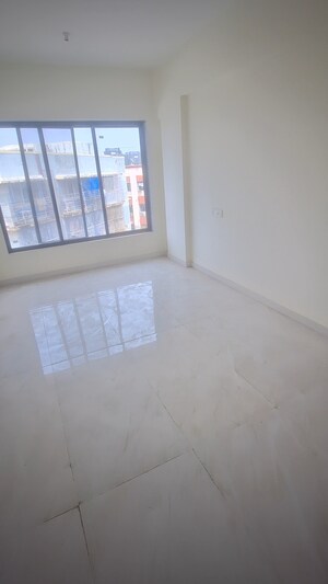 Room in 1 BHK Apartment at Adarsh Apartment Santacruz, Santacruz East – for Sale