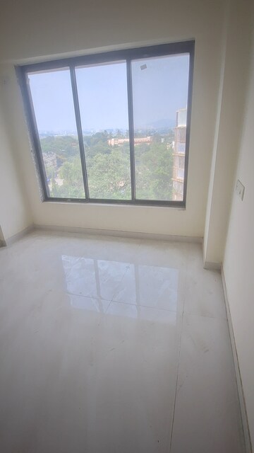Room in 1 BHK Apartment at Adarsh Apartment Santacruz, Santacruz East – for Sale
