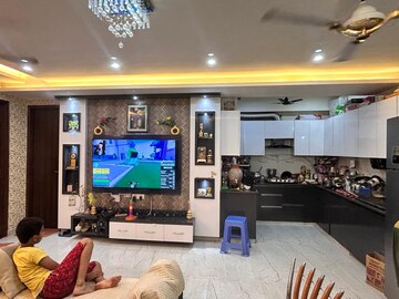 Living Room in 4 BHK Builder Floor at SS Southend Floors, South City 2 – for Rent