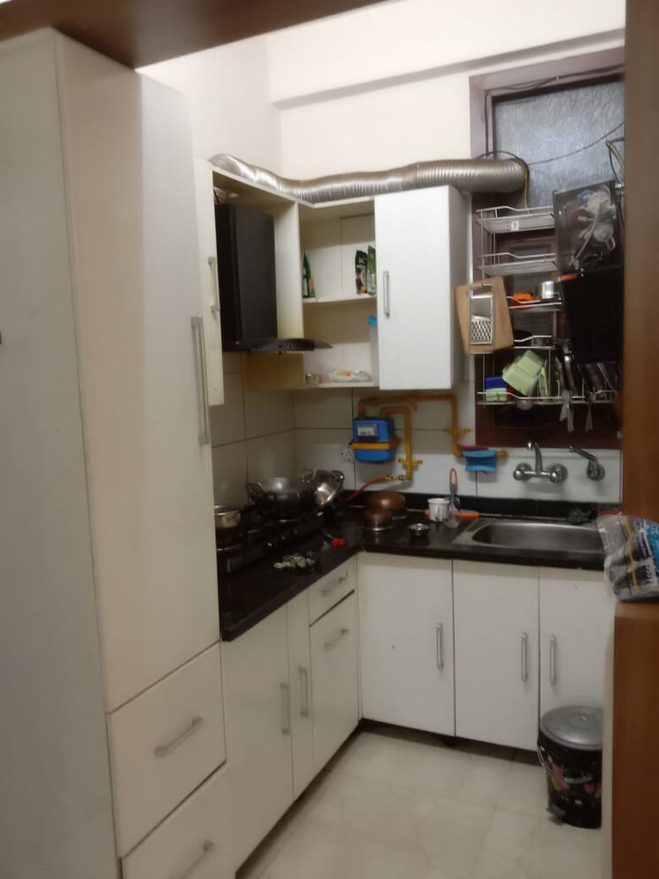 Kitchen, shanti-plaza-vaishali 3 Bedroom 1100 Sq.Ft. Builder Floor In Vaishali Sector 4 Ghaziabad 8816736