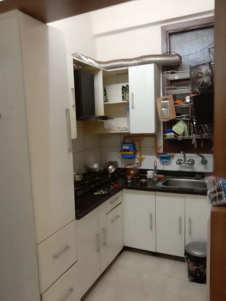 Kitchen, shanti-plaza-vaishali 3 Bedroom 1100 Sq.Ft. Builder Floor In Vaishali Sector 4 Ghaziabad 8816736