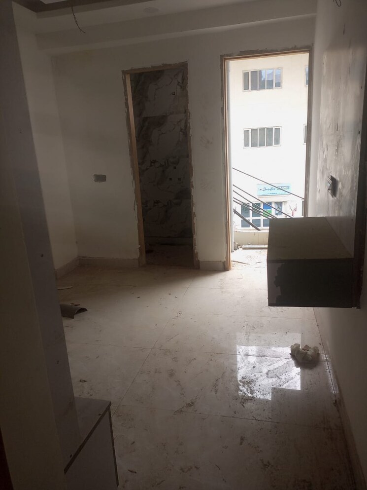 Room, palm-height 2.5 Bedroom 1200 Sq.Ft. Apartment In Bisrakh Jalalpur Greater Noida 8816746