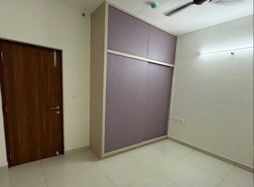 Room in 3 BHK Apartment at Prestige Tranquil, Kokapet – for Rent