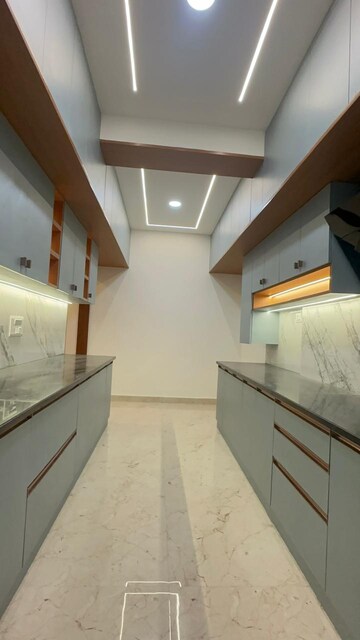 Kitchen in 4 BHK Apartment at Benson Apartments, Benson Town – for Rent