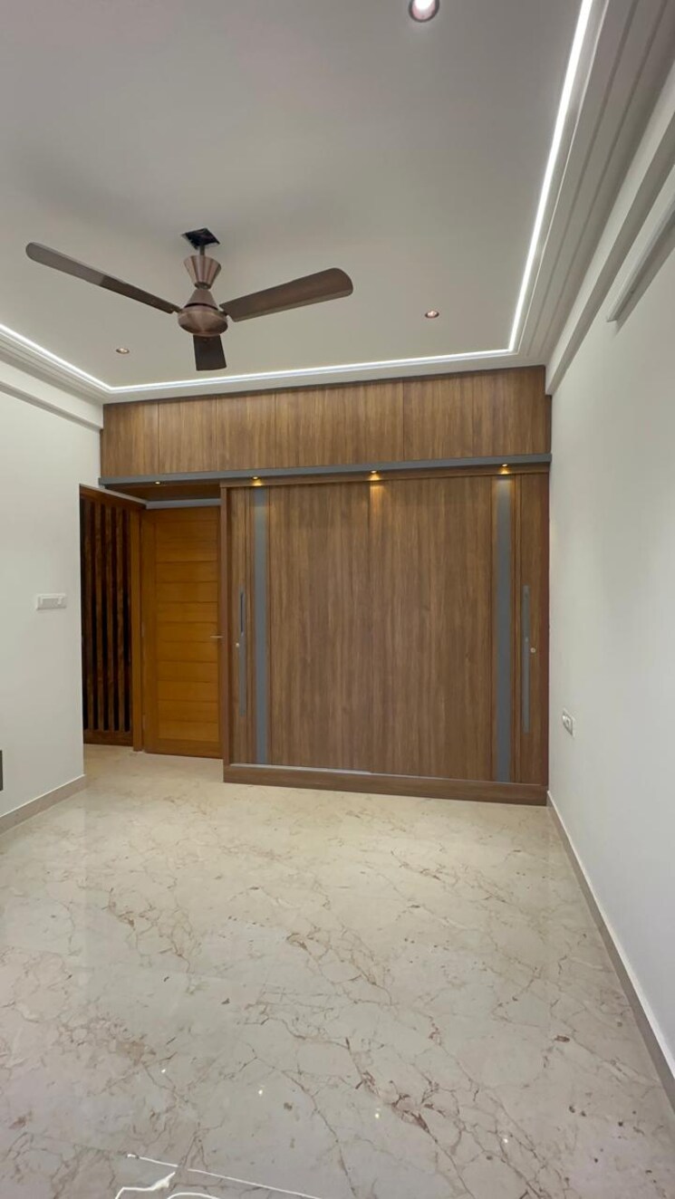 Room, benson-apartments 4 Bedroom 3200 Sq.Ft. Apartment In Benson Town Bangalore 8816801