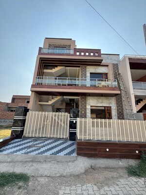 4 BHK Independent House For Sale in Aerocity