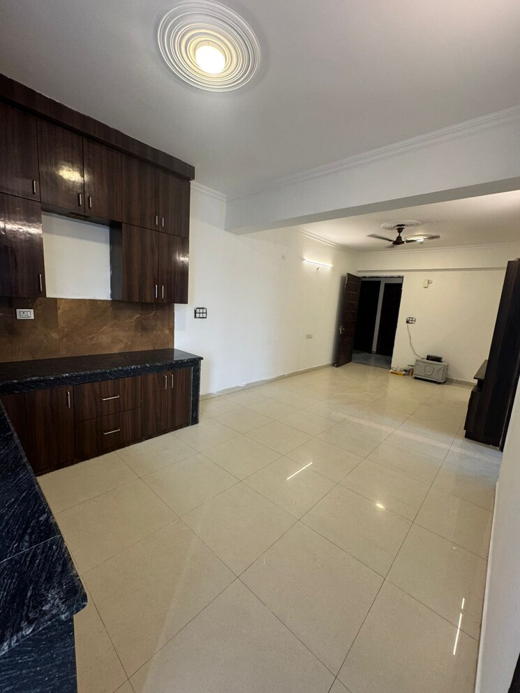 Kitchen, gomti nagar 2 Bedroom 1250 Sq.Ft. Apartment In Gomti Nagar Lucknow 8816825