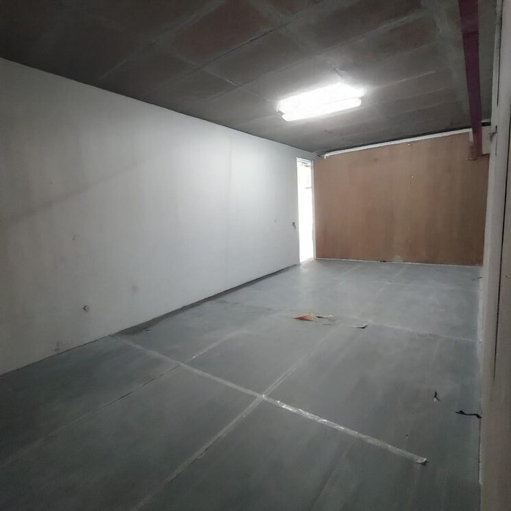 undefined, infantry road Commercial Office Space 1800 Sq.Ft. In Infantry Road Bangalore 8465976