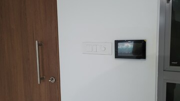 Furnished Amenities in 2 BHK Apartment at Kalpataru Immensa, Kolshet Road – for Rent