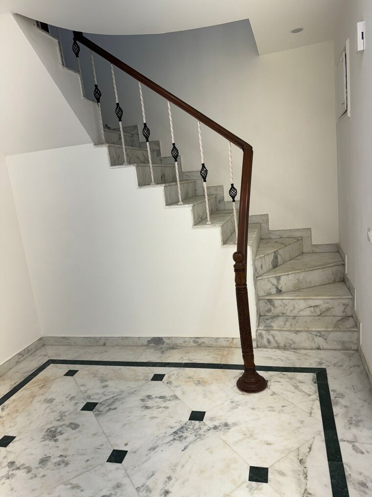 undefined, alaknanda 3 Bedroom 2000 Sq.Ft. Builder Floor In Alaknanda Delhi 8816862