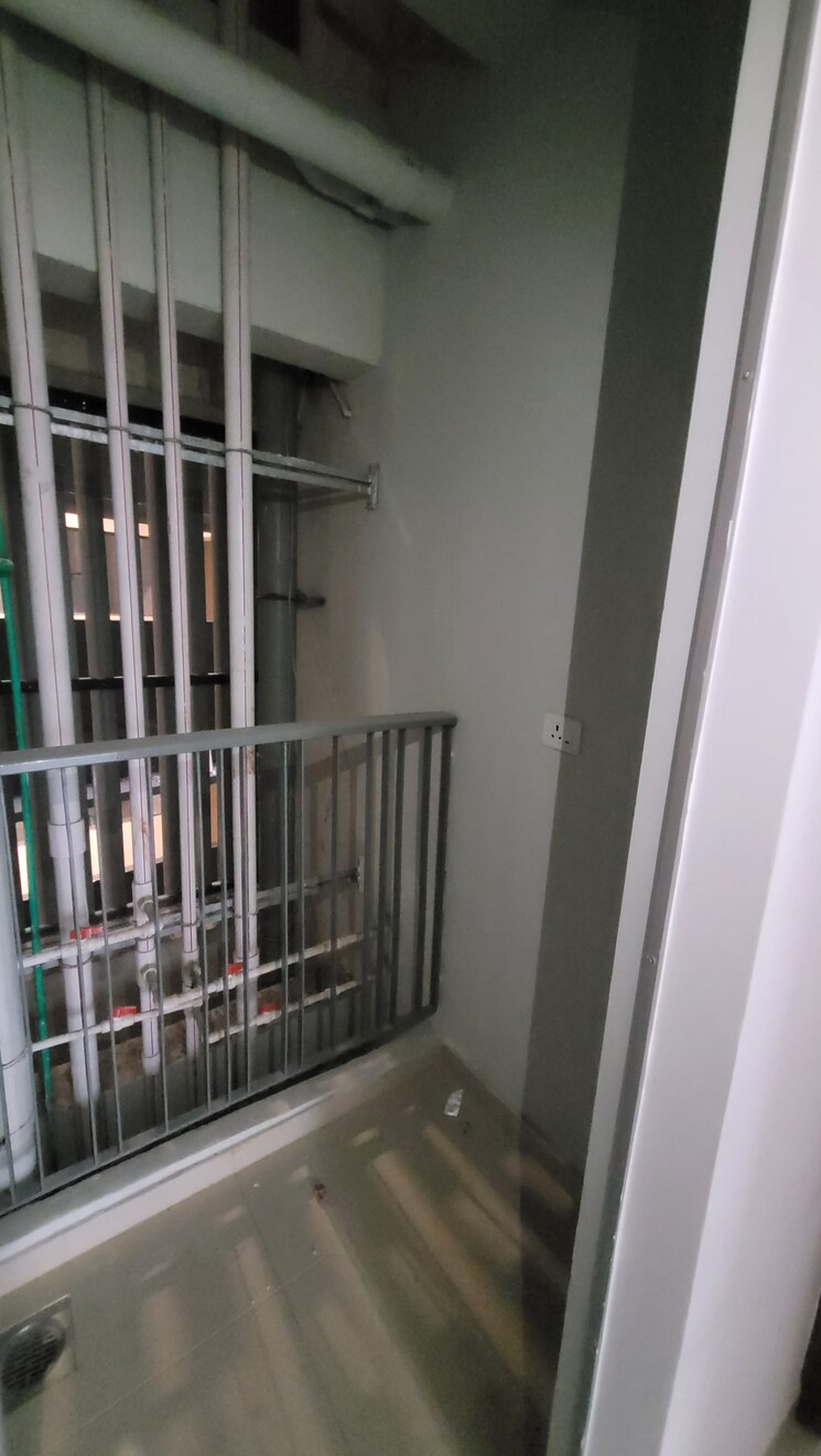 Balcony, kalpataru-immensa 2 Bedroom 599 Sq.Ft. Apartment In Kolshet Road Thane 8816870