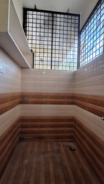 Staircase in 2 BHK Apartment at Kondapur – for Rent