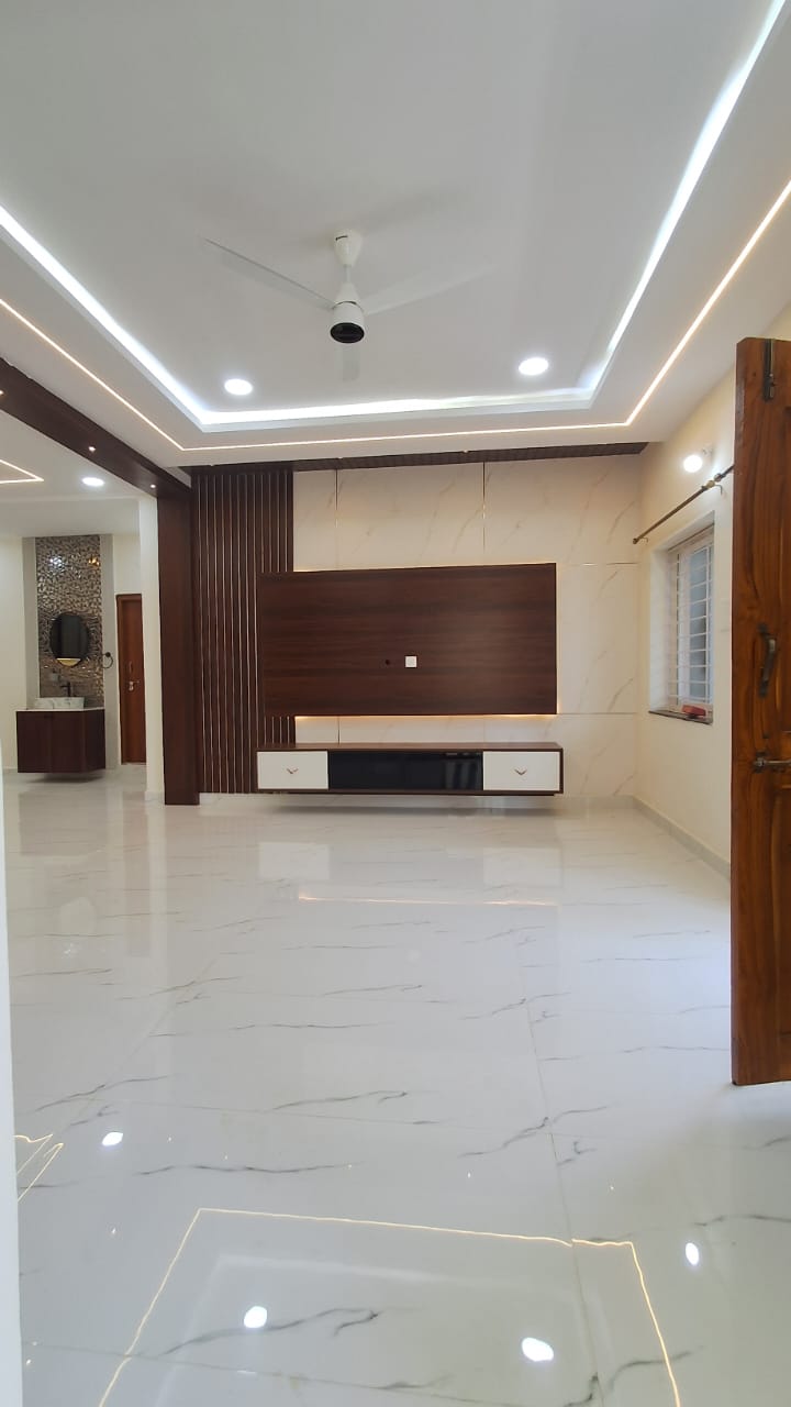 3 BHK + Pooja Room Apartment For Rent in Jsw Apartment 