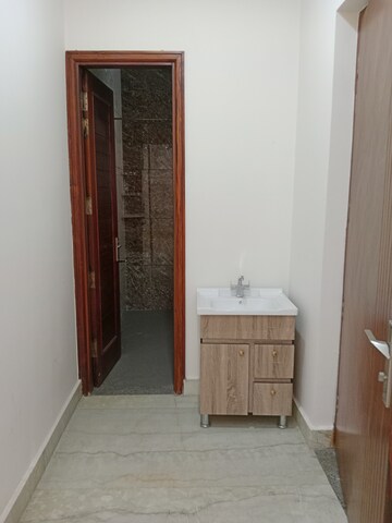 Bathroom in 2.5 BHK Builder Floor at Huda – for Rent