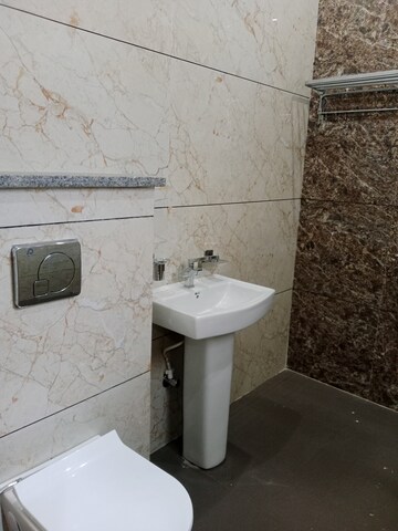 Bathroom in 2.5 BHK Builder Floor at Huda – for Rent