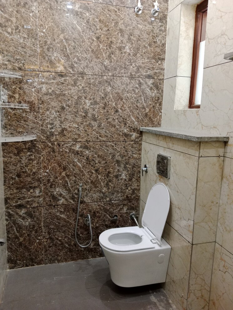 Bathroom, huda 2.5 Bedroom 1896 Sq.Ft. Builder Floor In Huda Panipat 8816886