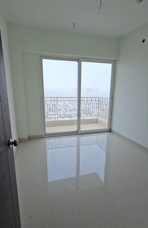 Room in 3 BHK Apartment at Mahagun Mirabella, Sector 79 – for Sale