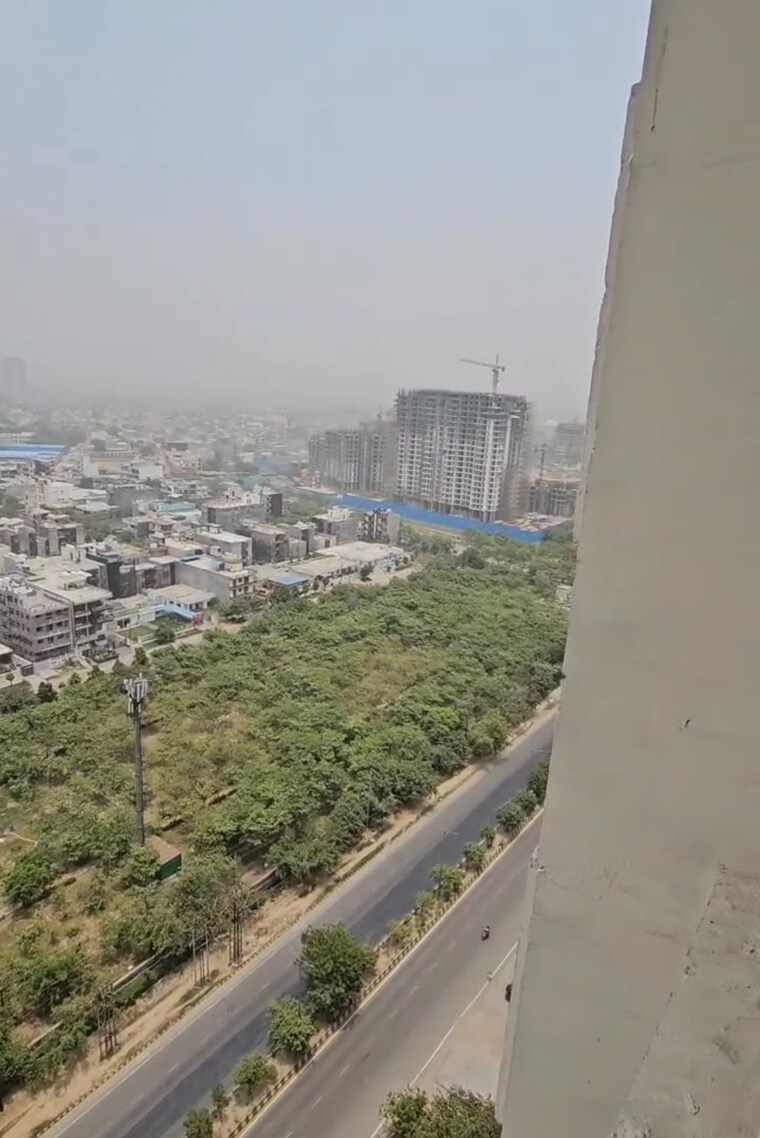 Master Bedroom, mahagun-mirabella 3 Bedroom 1400 Sq.Ft. Apartment In Sector 79 Noida 8816906