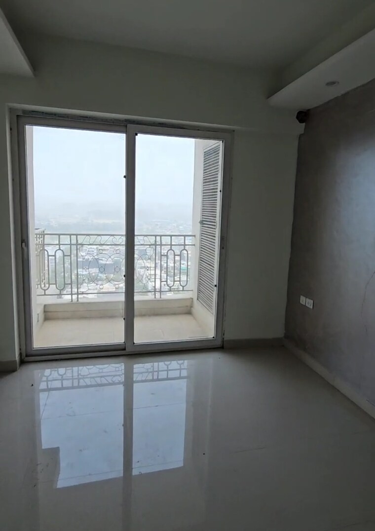 Room, mahagun-mirabella 3 Bedroom 1400 Sq.Ft. Apartment In Sector 79 Noida 8816906