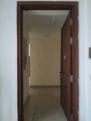 Building Lobby in 4 BHK Apartment at Jaypee Greens Kalypso Court, Sector 128 – for Sale