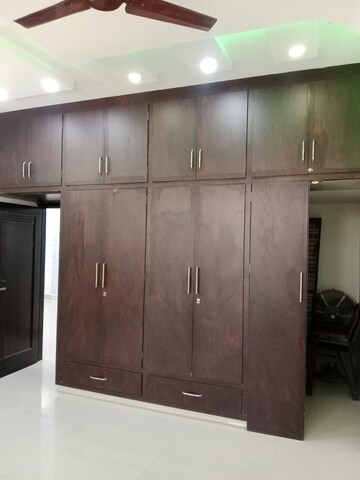 Room in 2 BHK Builder Floor at Huda – for Rent