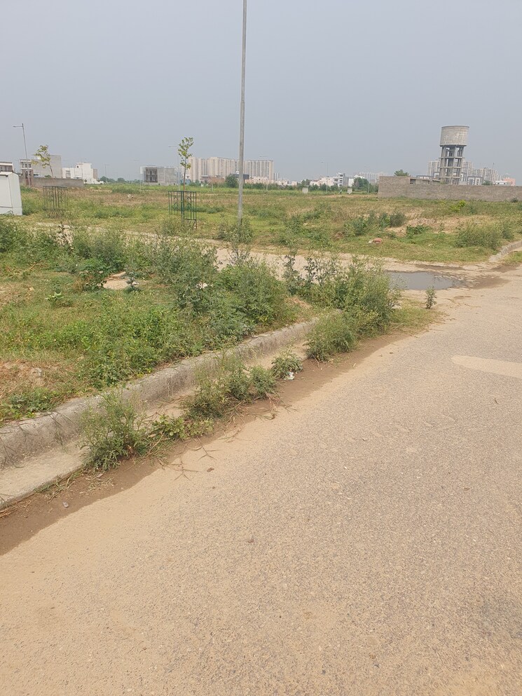 Exterior View, wave-city  400 Sq.Yd. Plot In Wave City Ghaziabad 8816923