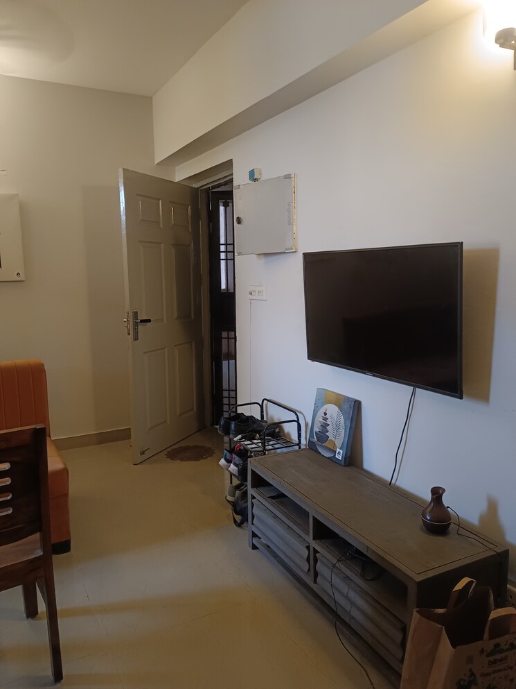 Kitchen, aims-golf-city 1 RK 400 Sq.Ft. Apartment In Sector 75 Noida 8816927