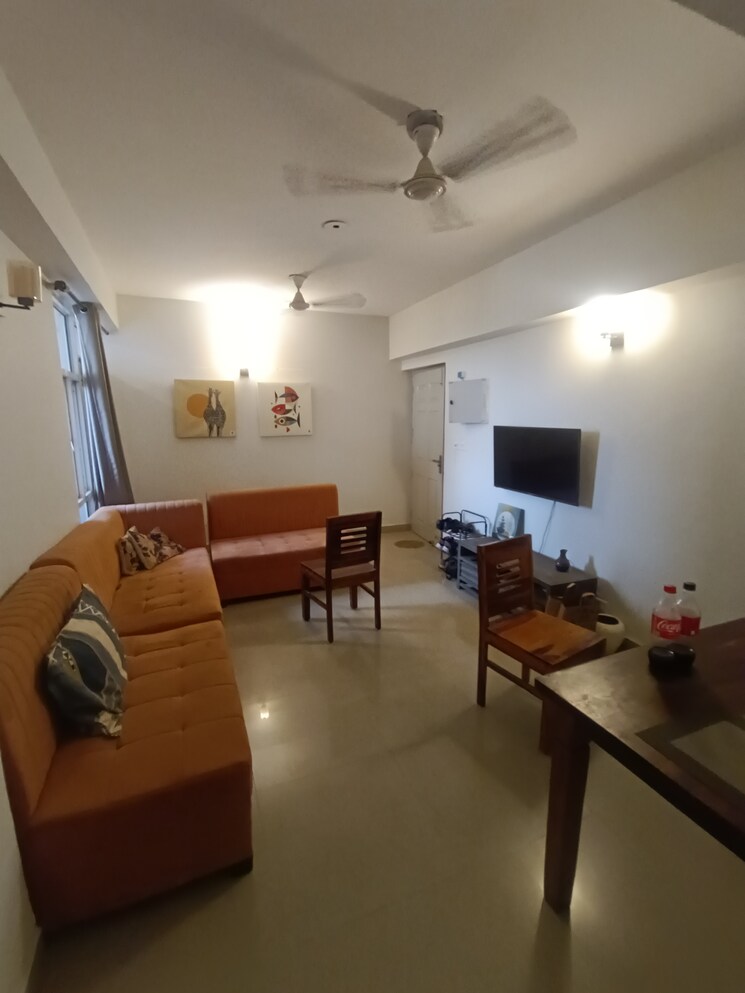 Living Room, aims-golf-city 1 RK 400 Sq.Ft. Apartment In Sector 75 Noida 8816927