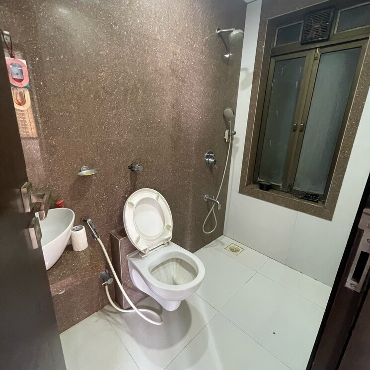 Bathroom, lalani-grandeur 1 Bedroom 406 Sq.Ft. Apartment In Riddhi Gardens Mumbai 8816939