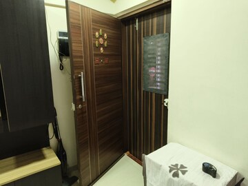 Master Bedroom in 2 BHK Apartment at Veena Dynasty, Vasai East – for Rent