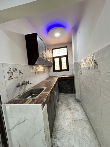 Kitchen in 1.5 BHK Builder Floor at SA HOMES I, Uttam Nagar – for Sale