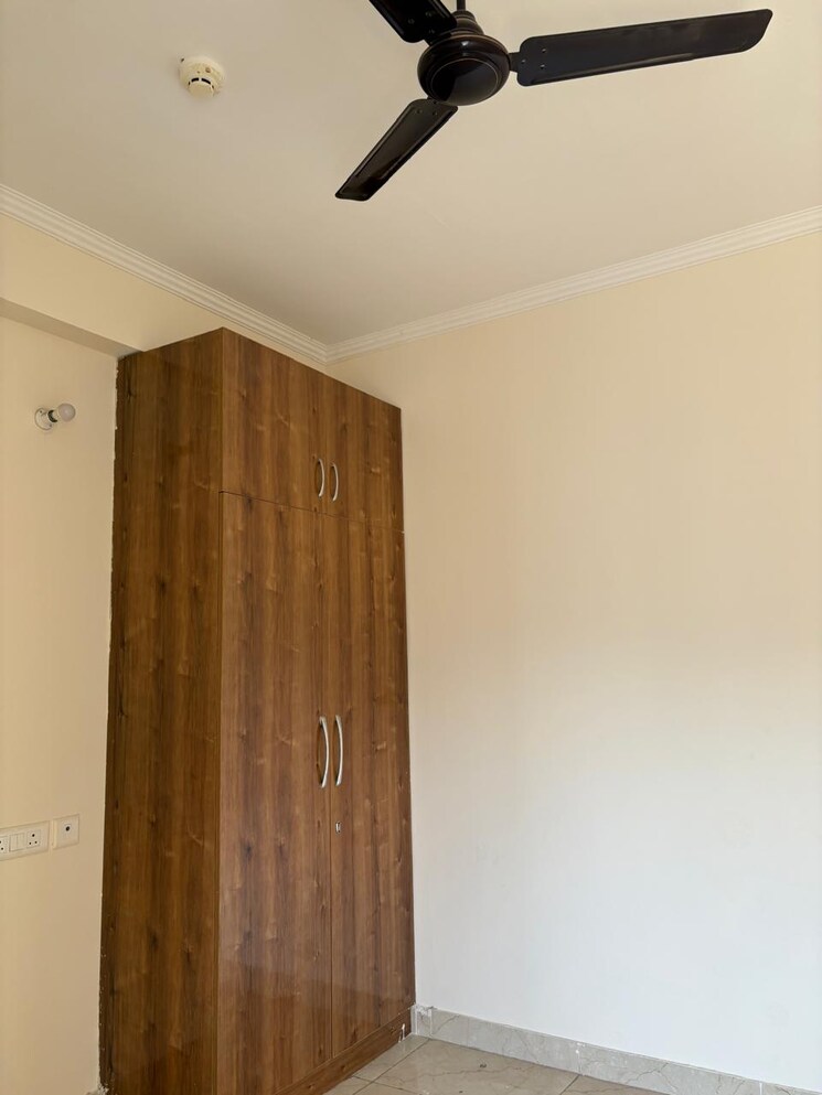 Room, mahagun-mywoods 3 Bedroom 948 Sq.Ft. Apartment In Sector 16c Greater Noida Greater Noida 8816976