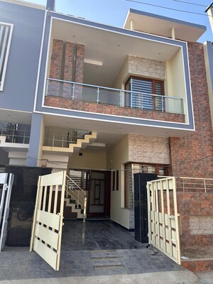 3 BHK Independent House For Sale in Sector 124