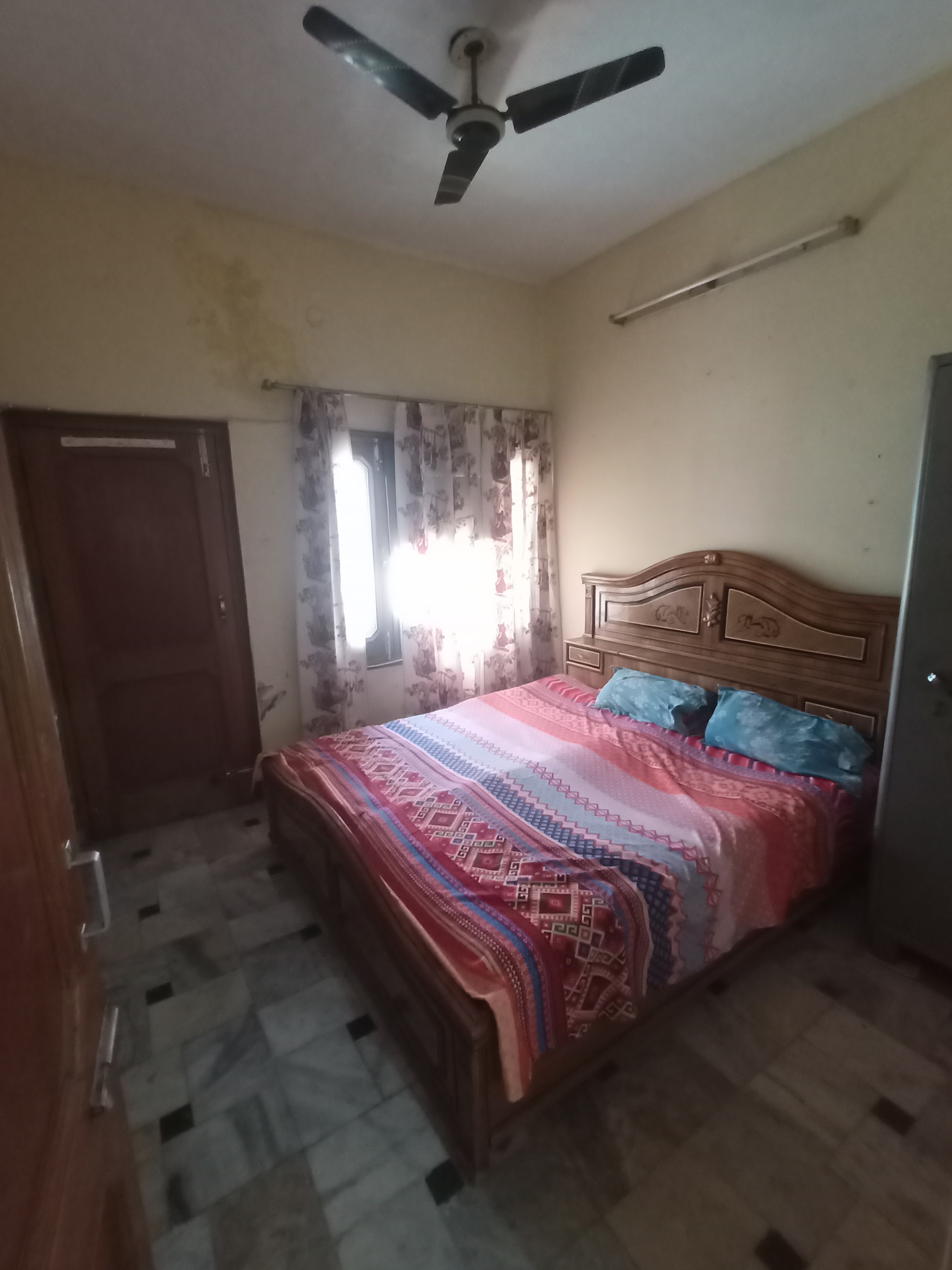 2 BHK + Study Room Independent House For Rent in Sector 16