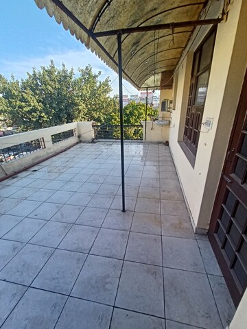 Balcony in 2 BHK Independent House at Sector 15 – for Rent