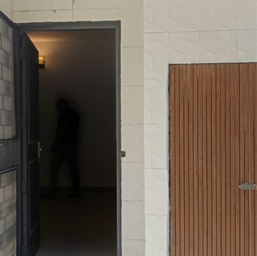 Bathroom in 3 BHK Builder Floor at Sheikh Sarai – for Rent