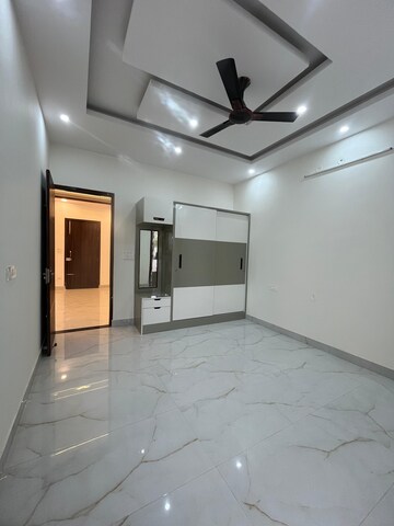 Room in 3 BHK Independent House at Sahastradhara – for Sale