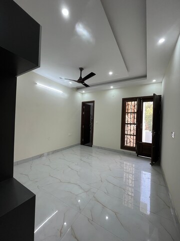 Room in 3 BHK Independent House at Sahastradhara – for Sale