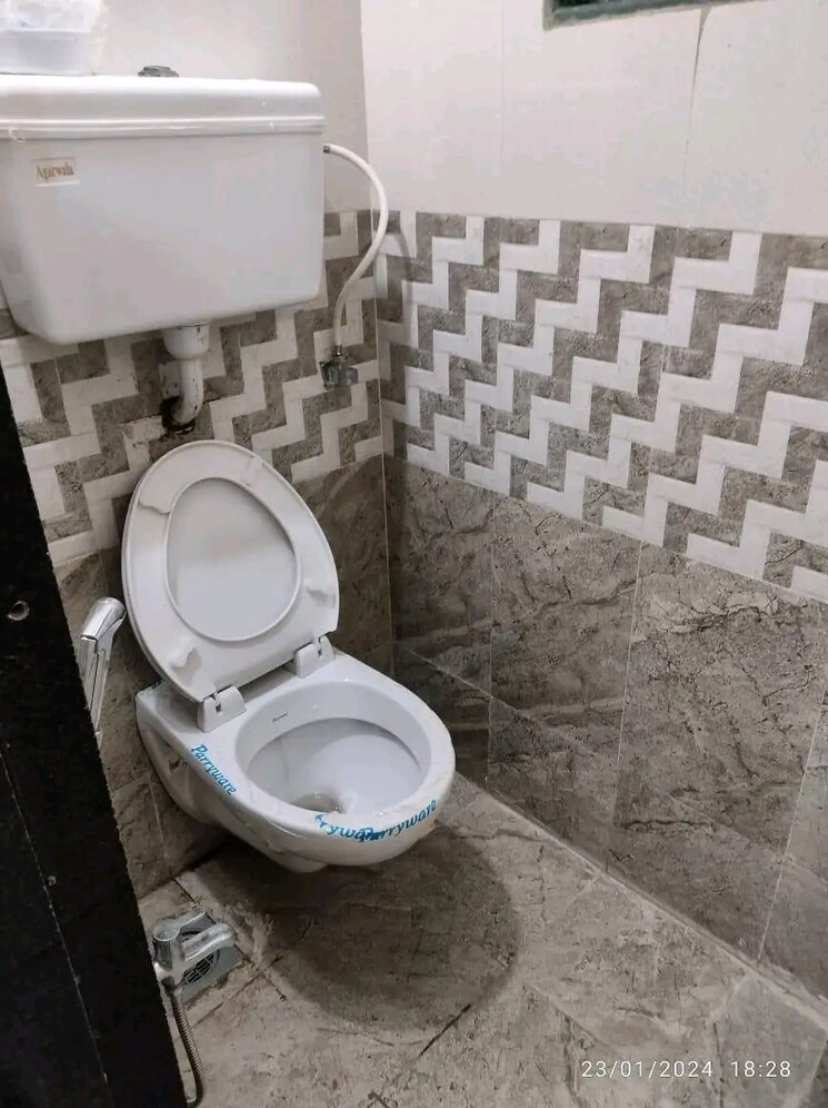 Bathroom, sb-lifespaces-sandeep-heights 1 Bedroom 590 Sq.Ft. Apartment In Nalasopara West Palghar 8817079