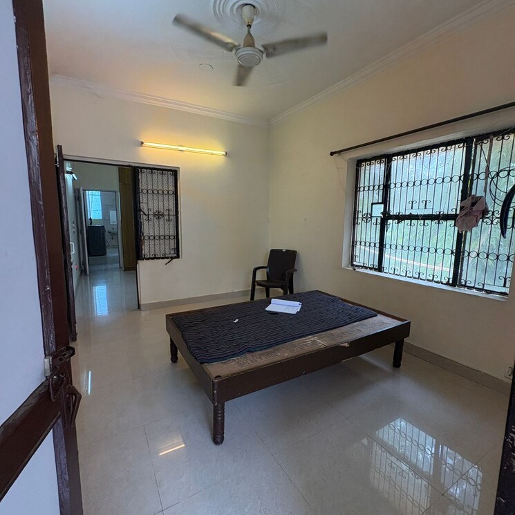 Bedroom, malviya nagar 1 Bedroom 500 Sq.Ft. Builder Floor In Malviya Nagar Delhi 8817083