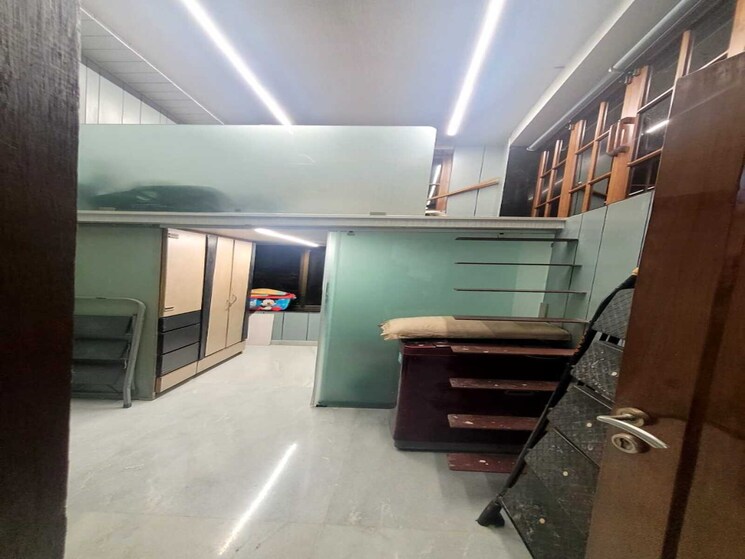 Room, sion 3 Bedroom 1200 Sq.Ft. Apartment In Sion Mumbai 8817078