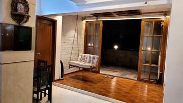 Room in 3 BHK Apartment at Sion – for Rent