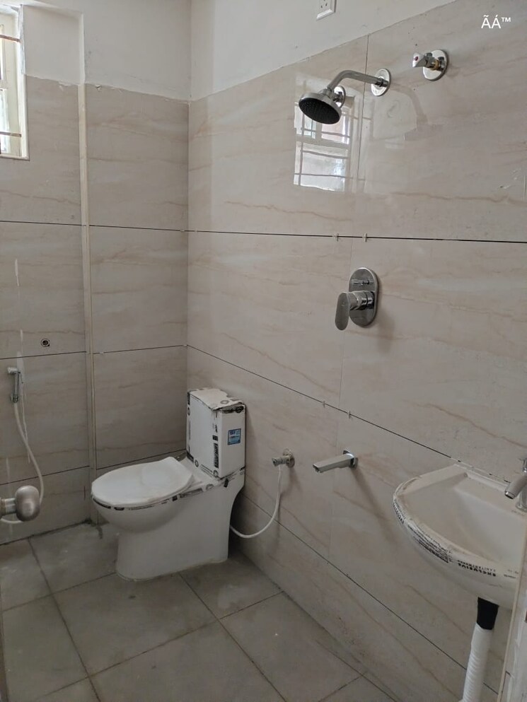 Bathroom, thambuchetty palya 2 Bedroom 1170 Sq.Ft. Apartment In Thambuchetty Palya Bangalore 8817084