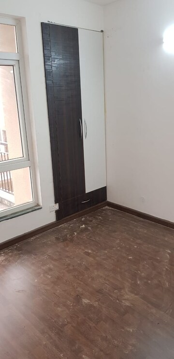 Room in 3 BHK Apartment at BPTP Park Elite Premium, Sector 84 – for Sale