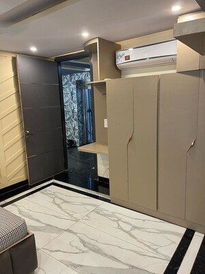 Bedroom in 3 BHK Villa at Unitech Deerwood Chase, Nirvana Country – for Sale