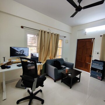 Master Bedroom in 2 BHK Apartment at Koramangala – for Rent