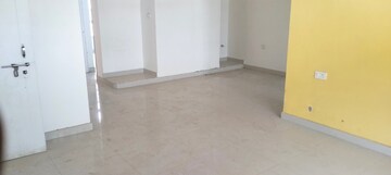 Room in 5 BHK Independent House at Ansal Sushant Golf city, Sushant Golf City – for Rent