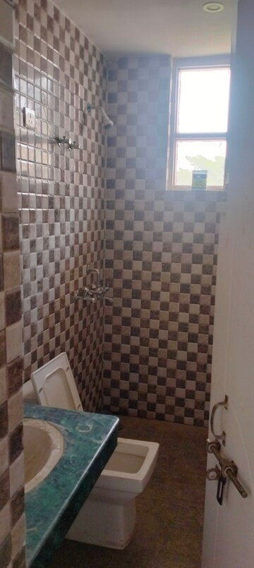 Bathroom in 5 BHK Independent House at Ansal Sushant Golf city, Sushant Golf City – for Rent